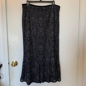 Sag Harbor Embellished black velvet Midi Skirt -14